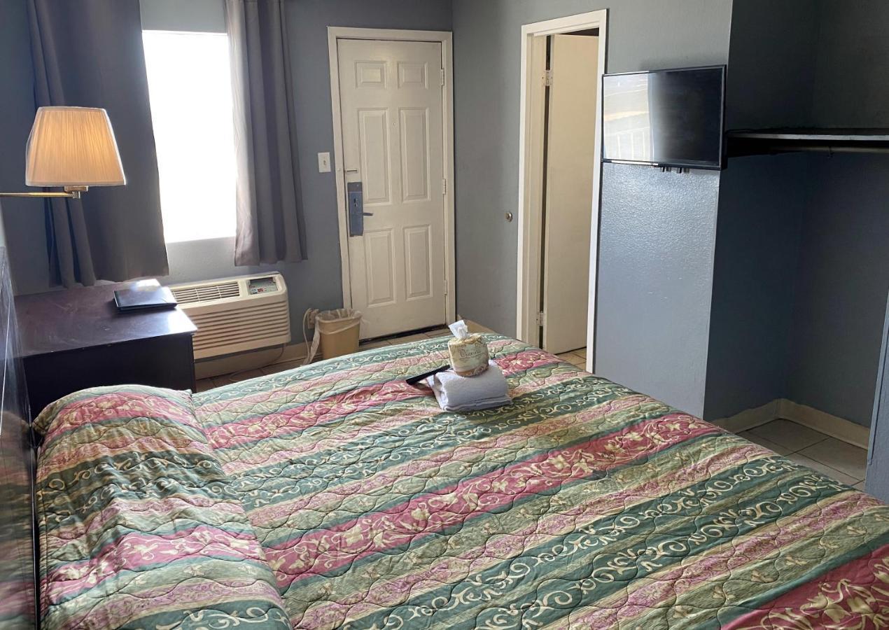 Travel Inn Σαν Αντόνιο Εξωτερικό φωτογραφία
