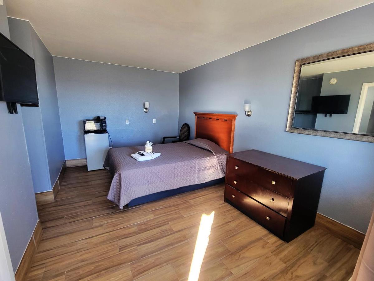 Travel Inn Σαν Αντόνιο Εξωτερικό φωτογραφία